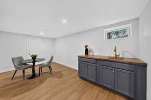 8 Everett St, Wakefield, MA 01880 - Photo 19