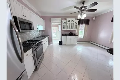23-25 Church St #25, Malden, MA 02148 - Photo 3