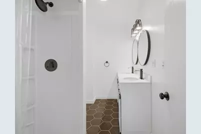 104 Granville Ave, Malden, MA 02148 - Photo 15