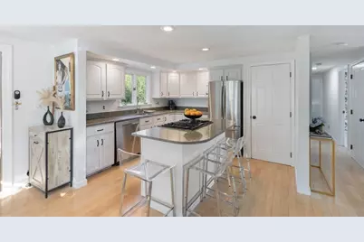 49 Longfellow Dr, Newburyport, MA 01950 - Photo 9