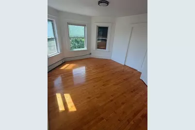47 Longwood Ave #2, Fitchburg, MA 01420 - Photo 3