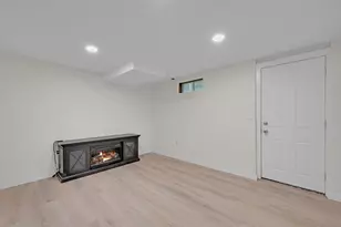 27 Redwood Dr, Princeton, MA 01541 - Photo 27