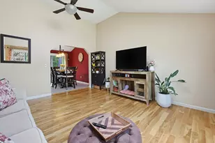 29 Tide Meadows Dr, Berkley, MA 02779 - Photo 7