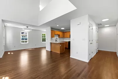 19 Russell Place #19, Arlington, MA 02474 - Photo 5