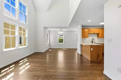 19 Russell Pl #19, Arlington, MA 02474 - Photo 5