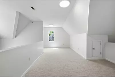 19 Russell Pl #19, Arlington, MA 02474 - Photo 11