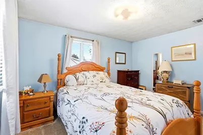 359 Howe Street, Methuen, MA 01844 - Photo 23