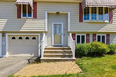 359 Howe Street, Methuen, MA 01844 - Photo 3