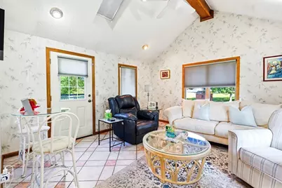 359 Howe Street, Methuen, MA 01844 - Photo 13