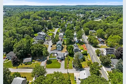 1 Brook Rd, Woburn, MA 01801 - Photo 35
