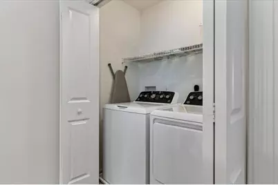 34 Parkview St, Weymouth, MA 02190 - Photo 15