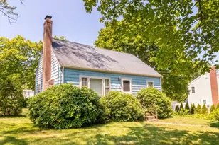 46 Conlyn Ave, Franklin, MA 02038 - Photo 1