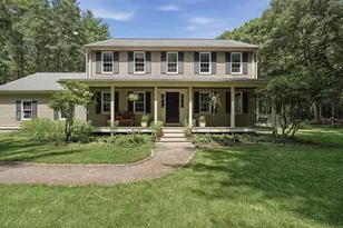 31 Pine St, Middleborough, MA 02346 - Photo 1