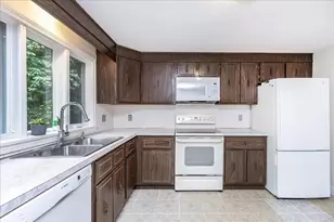 37 Kathleen Dr, Andover, MA 01810 - Photo 11