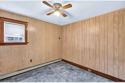 52 Bancroft St, Gardner, MA 01440 - Photo 27