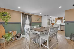 608 Abbott Ave, Leominster, MA 01453 - Photo 3
