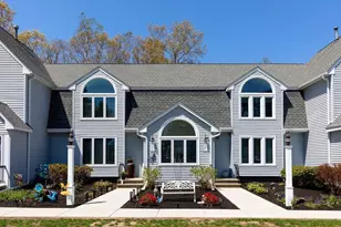 35 Pilgrim Village Rd, Taunton, MA 02780 - Photo 1