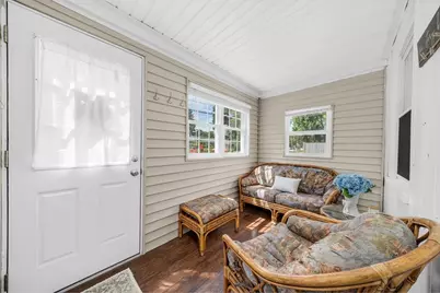 75 Norwood Ave, Leominster, MA 01453 - Photo 9