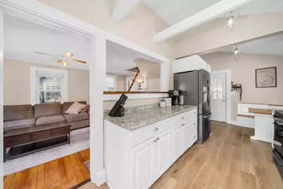 75 Norwood Ave, Leominster, MA 01453 - Photo 13