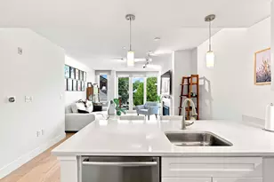 7 Beech St, Cambridge, MA 02140 - Photo 5