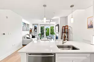 7 Beech St, Cambridge, MA 02140 - Photo 5
