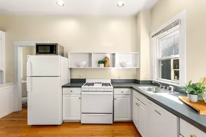 137-139 Morrison Ave, Somerville, MA 02144 - Photo 9