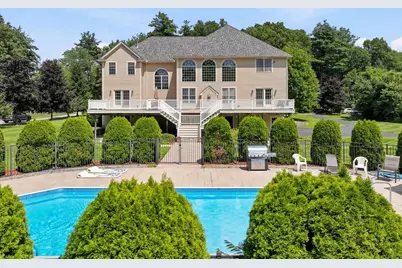 7 Jordyn Lane, Andover, MA 01810 - Photo 1
