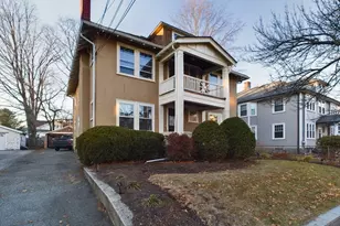 25 Rowe St, Newton, MA 02466 - Photo 15