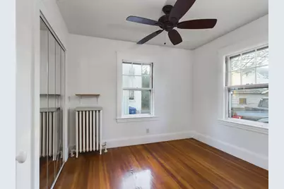 25 Rowe St #1, Newton, MA 02466 - Photo 9