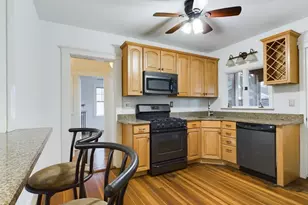 25 Rowe St, Newton, MA 02466 - Photo 1