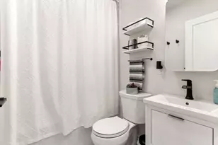 82 Endicott St, Boston, MA 02113 - Photo 23