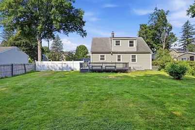 37 Saint Dennis St, Westfield, MA 01085 - Photo 35