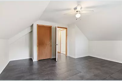 37 Saint Dennis St, Westfield, MA 01085 - Photo 27