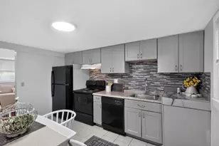 13 Nelson Dr, Randolph, MA 02368 - Photo 7