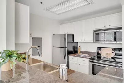 169 Monsignor Obrien Hwy #715, Cambridge, MA 02141 - Photo 9