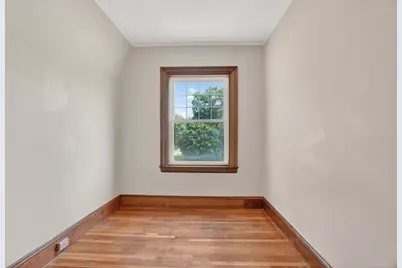 583 Watertown St #583, Newton, MA 02460 - Photo 7