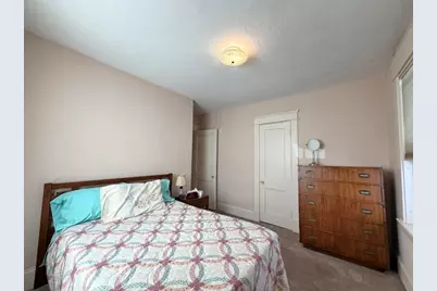 31 King St, Holyoke, MA 01040 - Photo 11