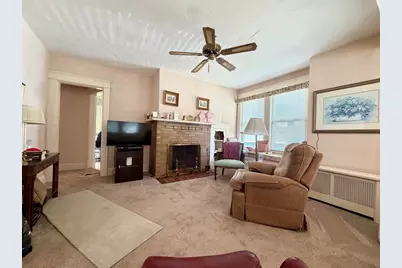 31 King St, Holyoke, MA 01040 - Photo 7