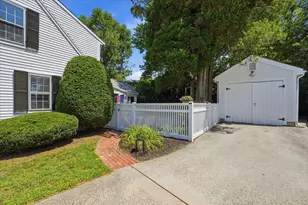424 Main St, Hingham, MA 02043 - Photo 27