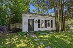 424 Main St, Hingham, MA 02043 - Photo 25