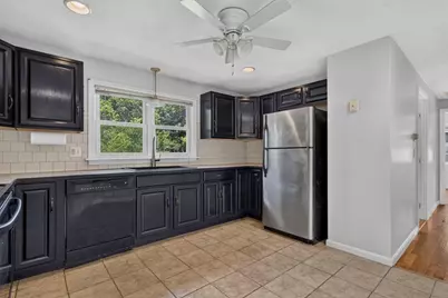 62 Anthony St, Seekonk, MA 02771 - Photo 7
