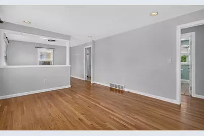62 Anthony St, Seekonk, MA 02771 - Photo 15