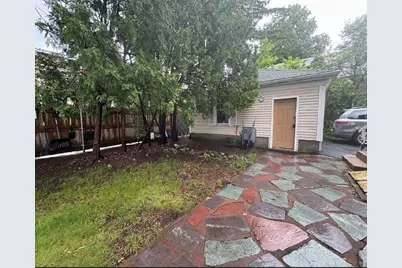 22 Bluff Ave, Fitchburg, MA 01420 - Photo 9