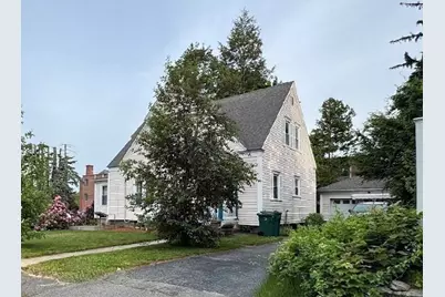 22 Bluff Ave, Fitchburg, MA 01420 - Photo 3