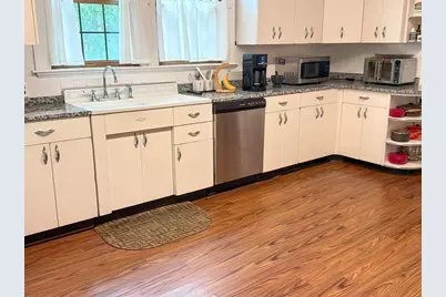 22 Bluff Ave, Fitchburg, MA 01420 - Photo 23