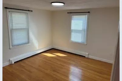 26 Washington St #1, Plainville, MA 02762 - Photo 5