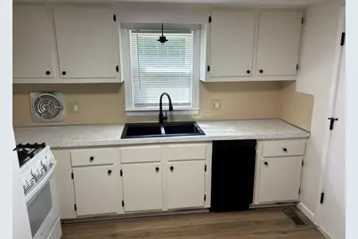 26 Washington St #1, Plainville, MA 02762 - Photo 9