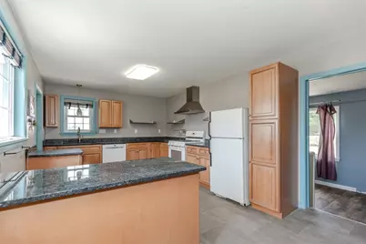 147 Smith St, North Attleboro, MA 02760 - Photo 7