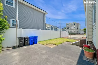 354 Lynn St, Malden, MA 02148 - Photo 35