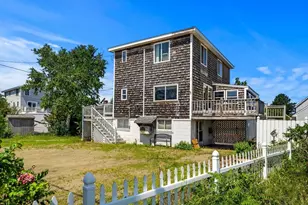 10 70th St, Newburyport, MA 01950 - Photo 3
